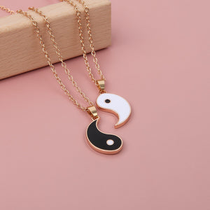 2Pc Yin & Yang Pendant Necklace