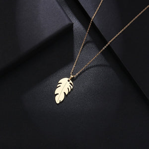 Solid Feather Necklace